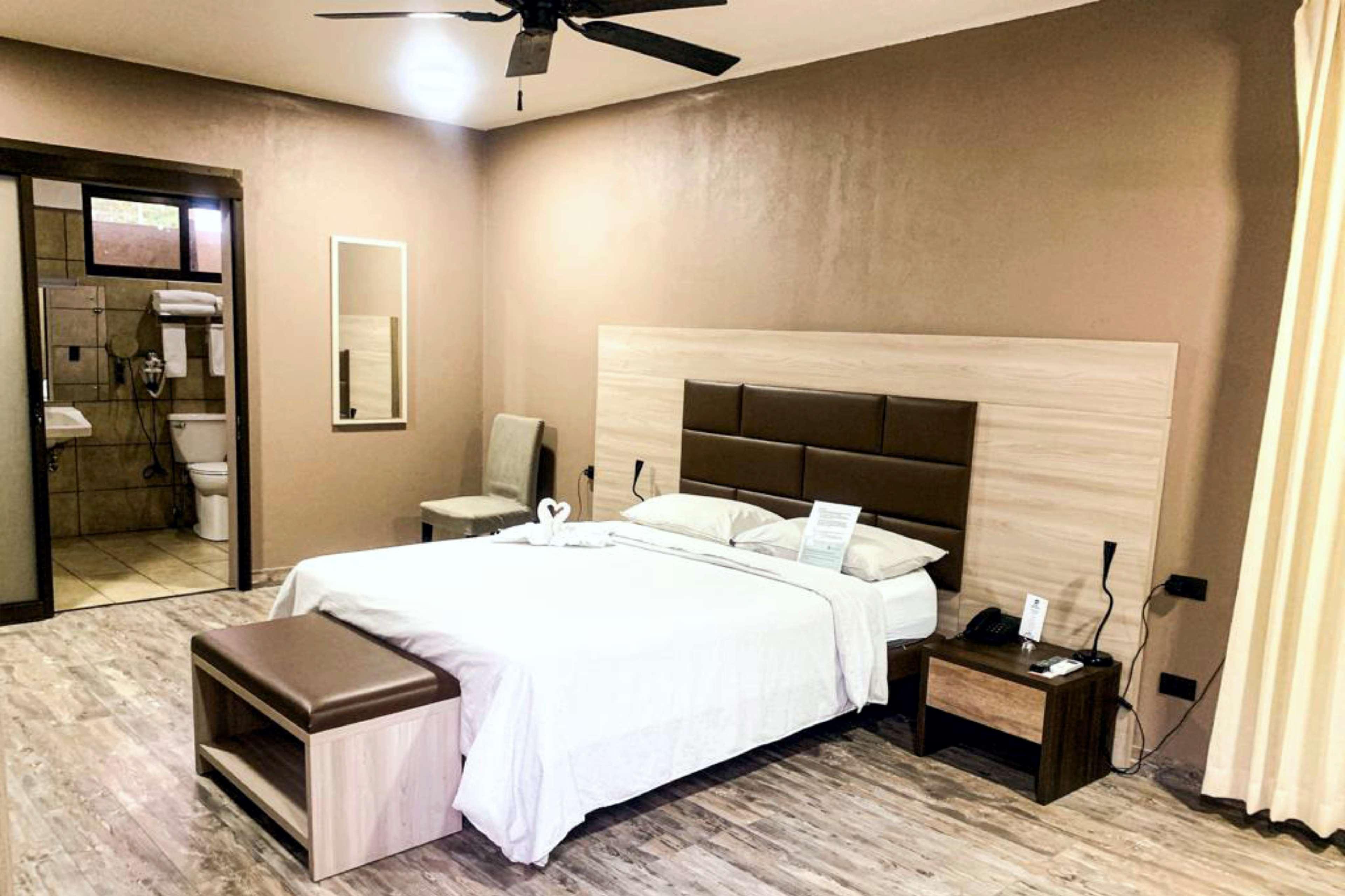 Best Western El Sitio Hotel & Casino Liberia Buitenkant foto